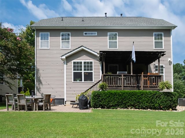 172 Tom Sawyer Lane 181, Mount Holly, NC 28120