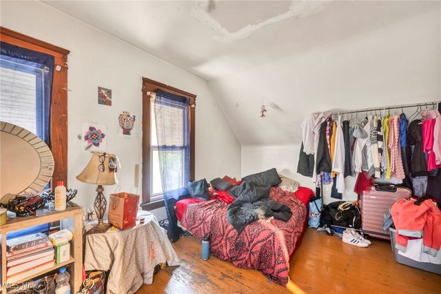 987 E 78th Street, Cleveland, OH 44103