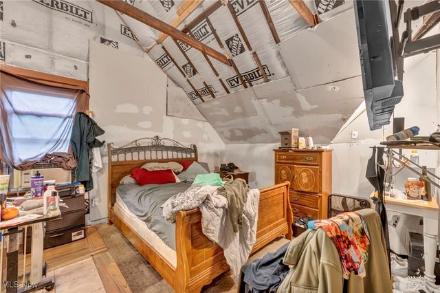 987 E 78th Street, Cleveland, OH 44103