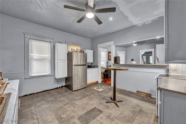 987 E 78th Street, Cleveland, OH 44103