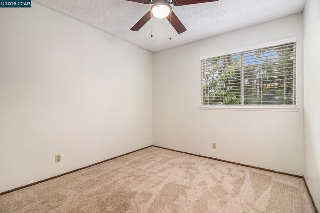 282 Coldsprings Ct, Martinez, CA 94553