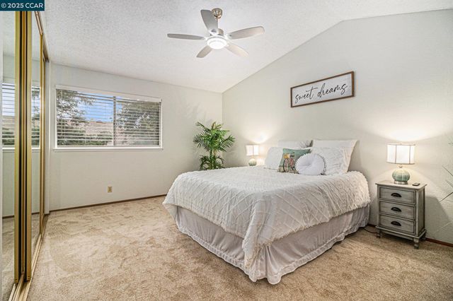 282 Coldsprings Ct, Martinez, CA 94553