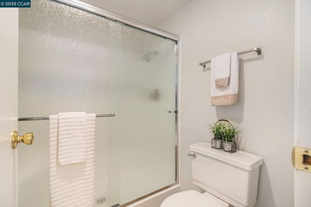 282 Coldsprings Ct, Martinez, CA 94553