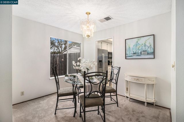 282 Coldsprings Ct, Martinez, CA 94553