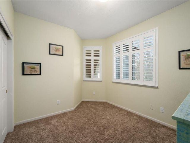 316 Sandstone Ct, Roseville, CA 95747