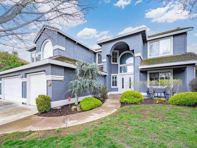 316 Sandstone Ct, Roseville, CA 95747