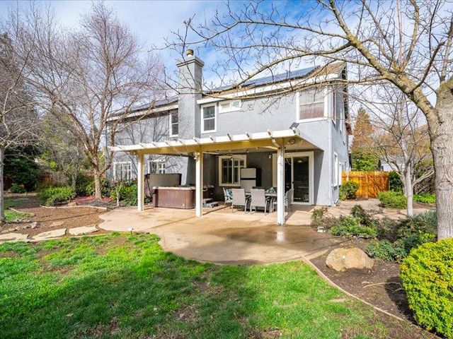 316 Sandstone Ct, Roseville, CA 95747