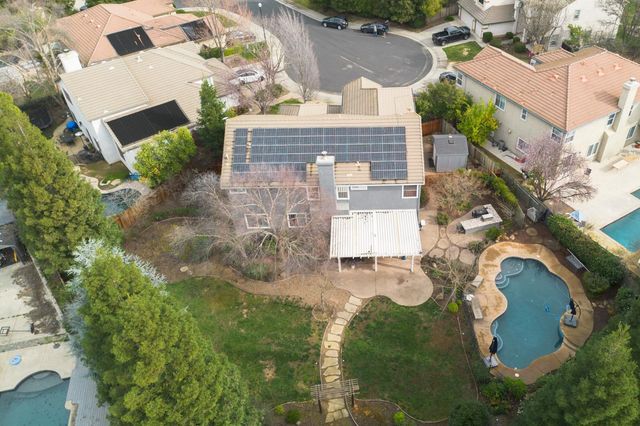 316 Sandstone Ct, Roseville, CA 95747