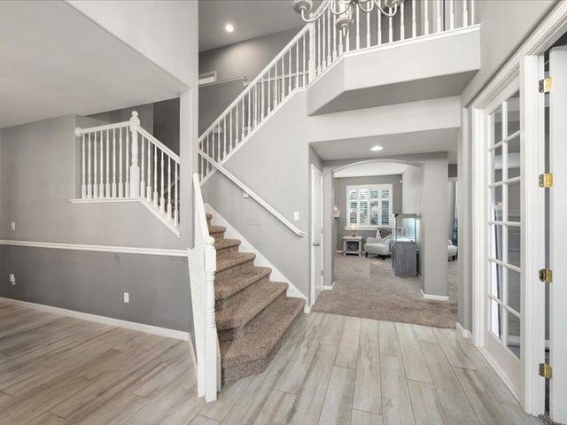 316 Sandstone Ct, Roseville, CA 95747