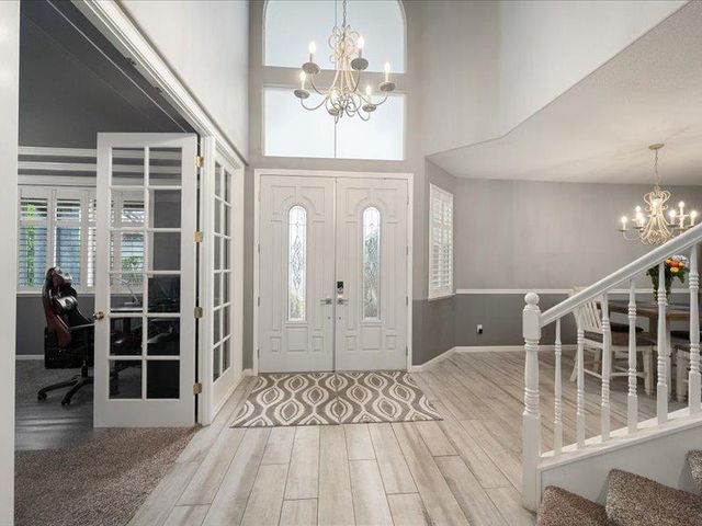 316 Sandstone Ct, Roseville, CA 95747