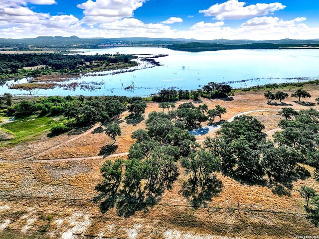 2475 George Pass, Canyon Lake, TX 78133