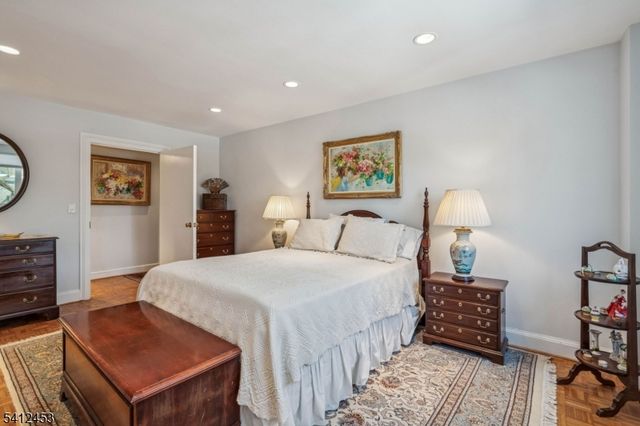 11 Euclid Ave 4D, Summit City, NJ 07901