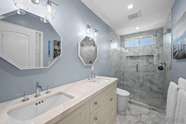 1622 W Oak, Burbank, CA 91506