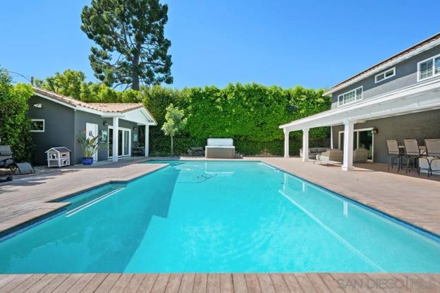 1622 W Oak, Burbank, CA 91506