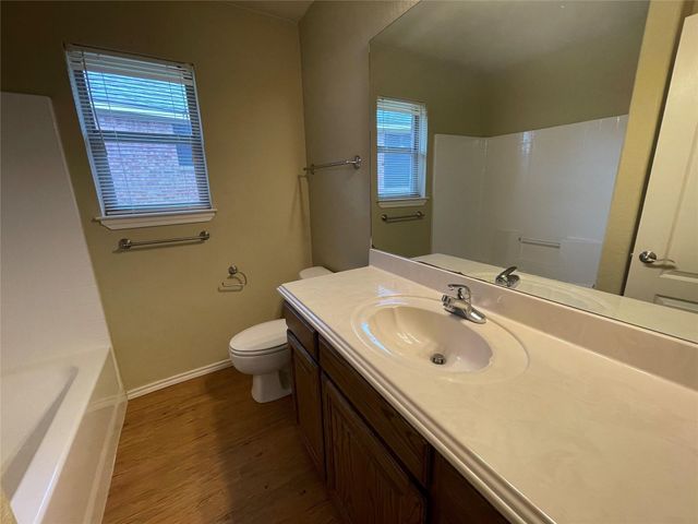 705 Rambling Court, Granbury, TX 76049
