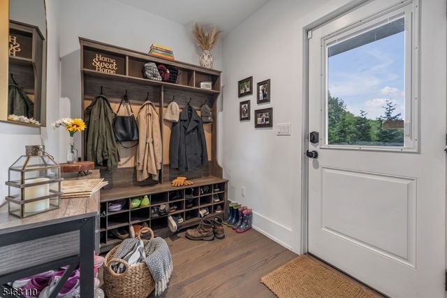 92 Hillcrest Ave, Morris Twp., NJ 07960