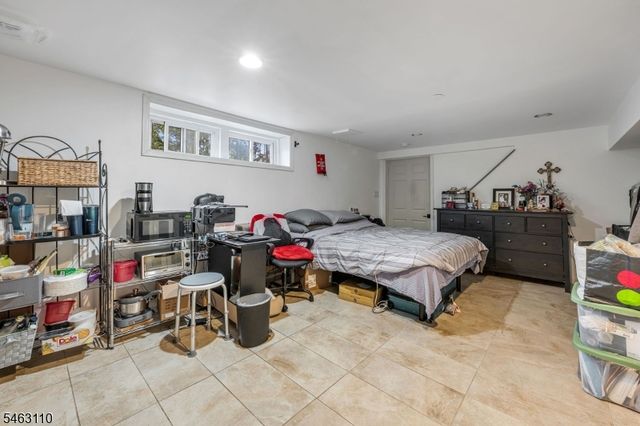 92 Hillcrest Ave, Morris Twp., NJ 07960