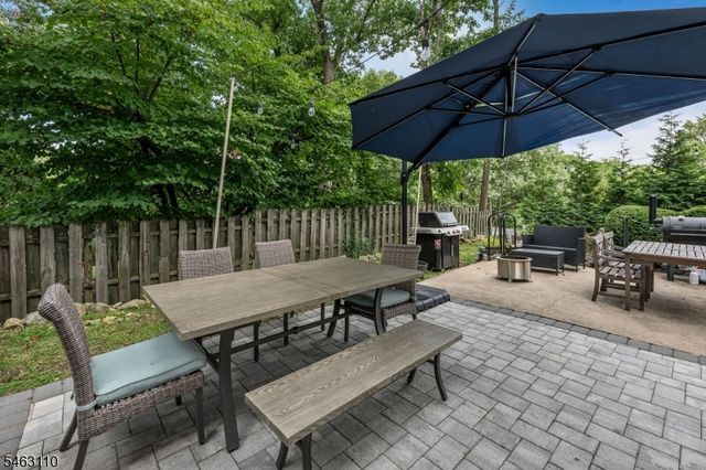 92 Hillcrest Ave, Morris Twp., NJ 07960