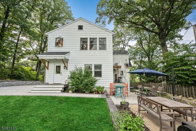 92 Hillcrest Ave, Morris Twp., NJ 07960