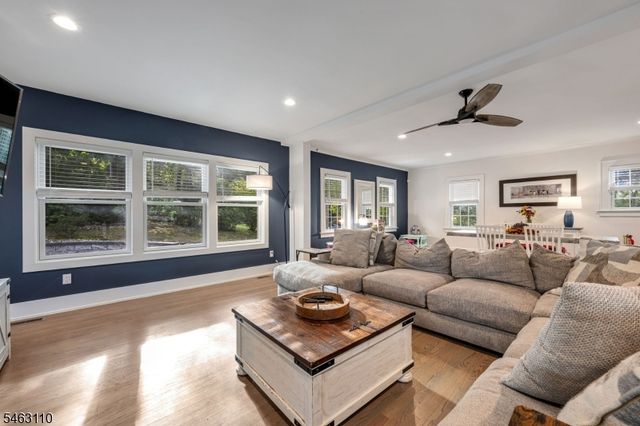 92 Hillcrest Ave, Morris Twp., NJ 07960