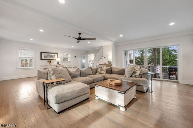 92 Hillcrest Ave, Morris Twp., NJ 07960