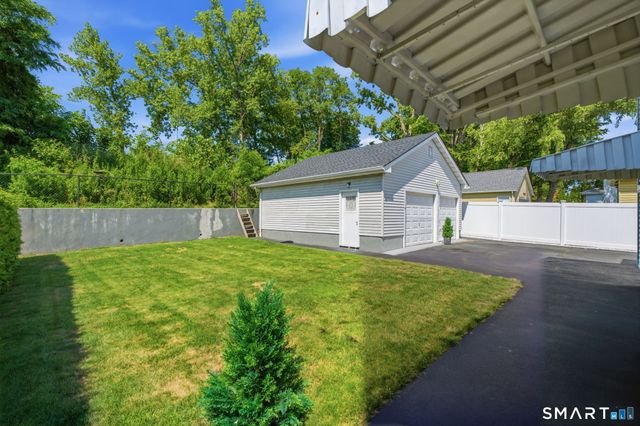 112 Joy Lane 1, New Britain, CT 06053