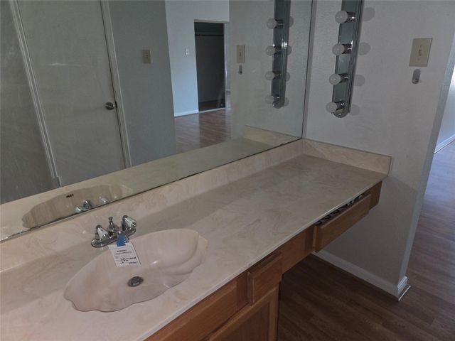 3780 Tanglewilde Street 501, Houston, TX 77063