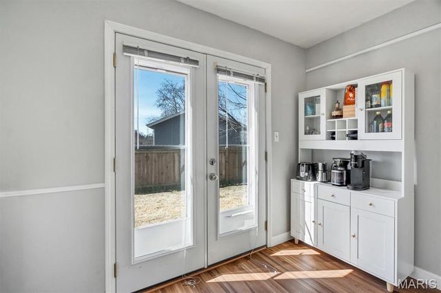 11276 Pineside Drive, St Louis, MO 63146