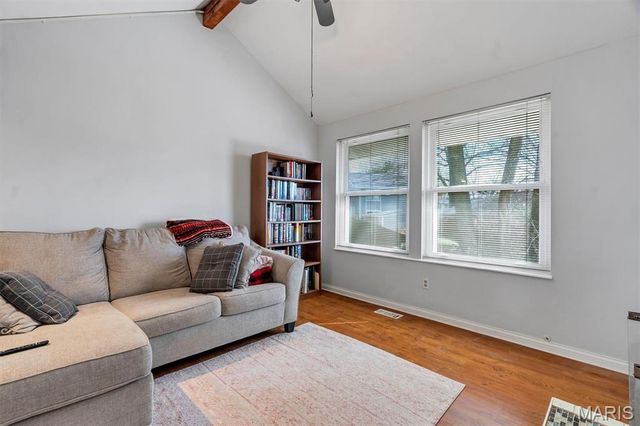 11276 Pineside Drive, St Louis, MO 63146