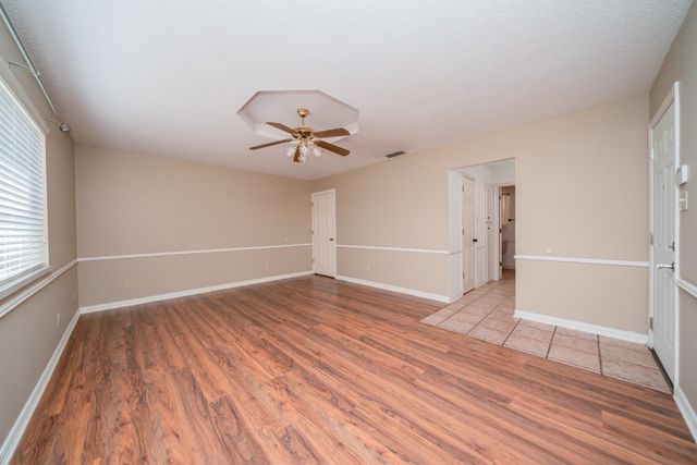 2808 W Gay Ave., Gladewater, TX 75647