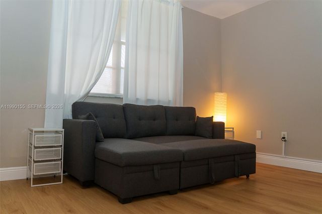 14234 NE 3rd Ct 11C, Miami, FL 33161