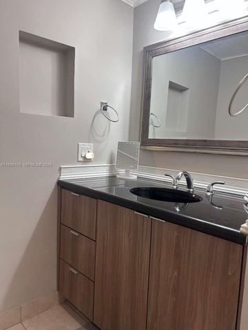 14234 NE 3rd Ct 11C, Miami, FL 33161