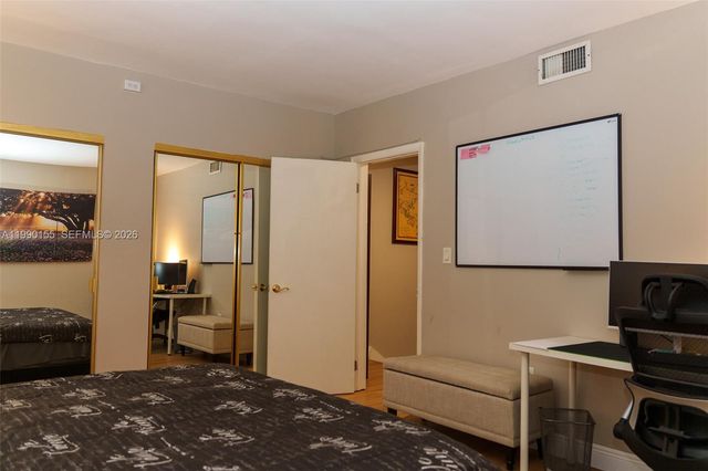 14234 NE 3rd Ct 11C, Miami, FL 33161