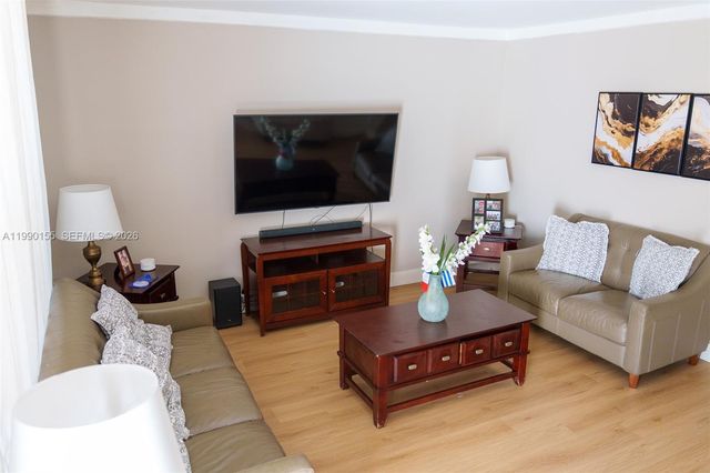 14234 NE 3rd Ct 11C, Miami, FL 33161