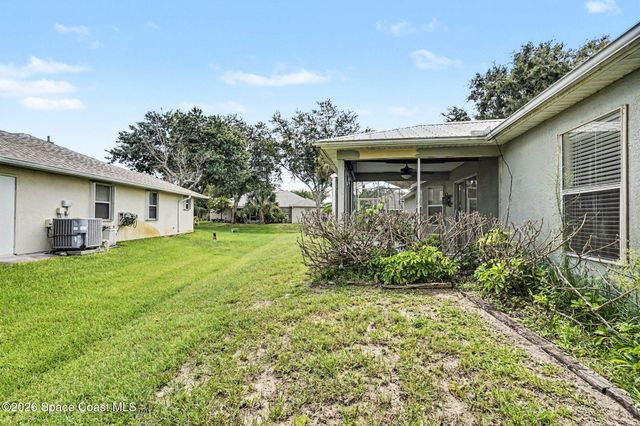 880 Vocelle Avenue, Sebastian, FL 32958