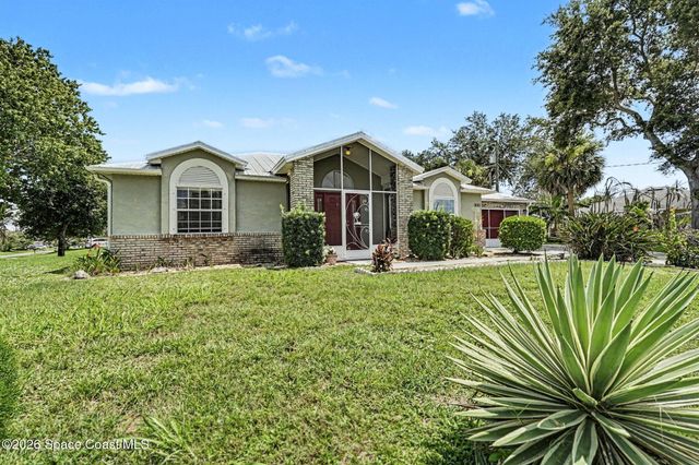 880 Vocelle Avenue, Sebastian, FL 32958