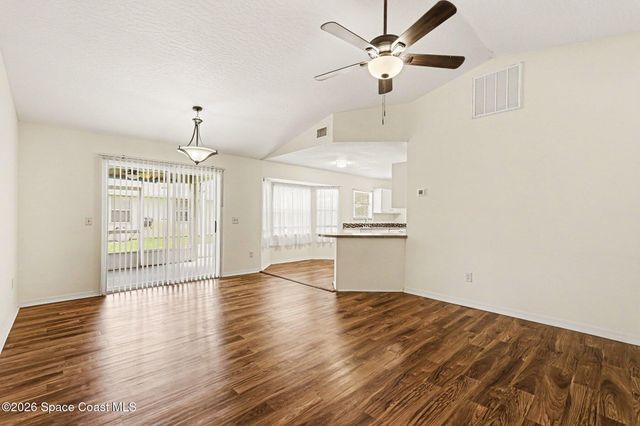880 Vocelle Avenue, Sebastian, FL 32958