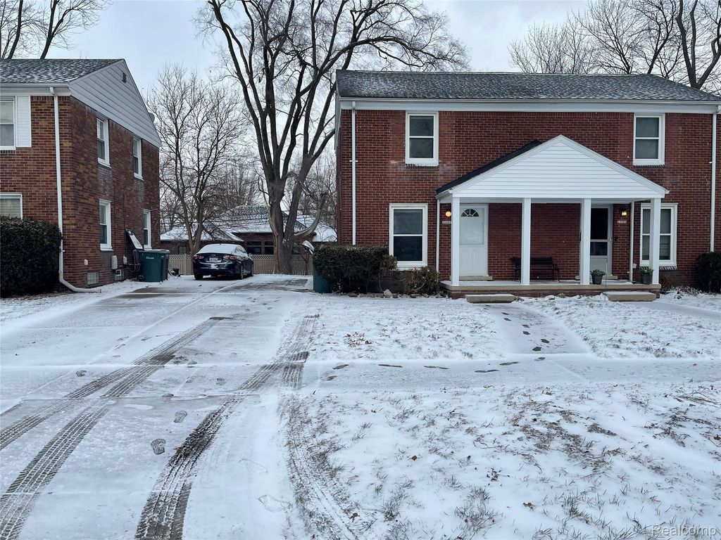 18387 Outer Drive, Dearborn, MI 48128