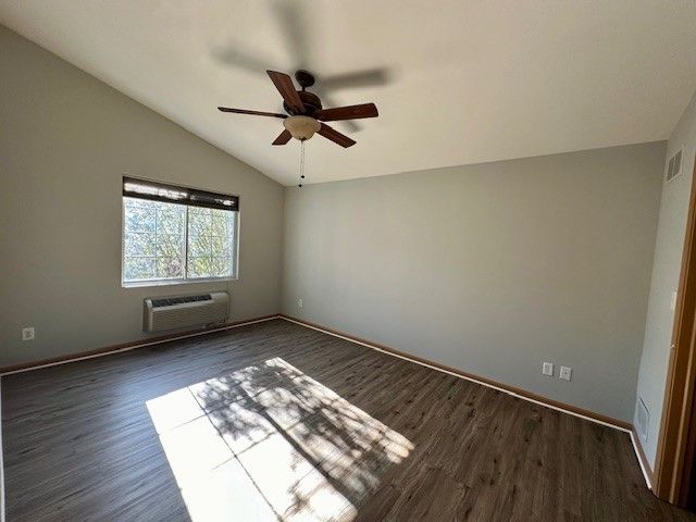 146 BERTRAM Drive I, Yorkville, IL 60560