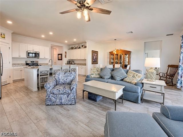 16141 Rosemallow LN, Alva, FL 33920