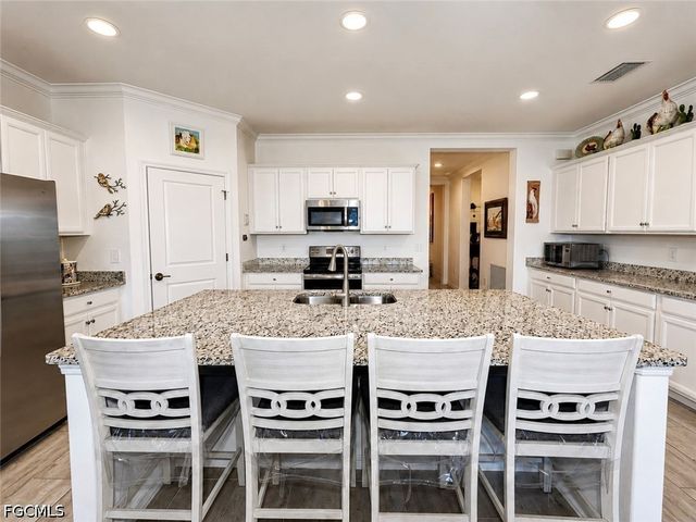16141 Rosemallow LN, Alva, FL 33920