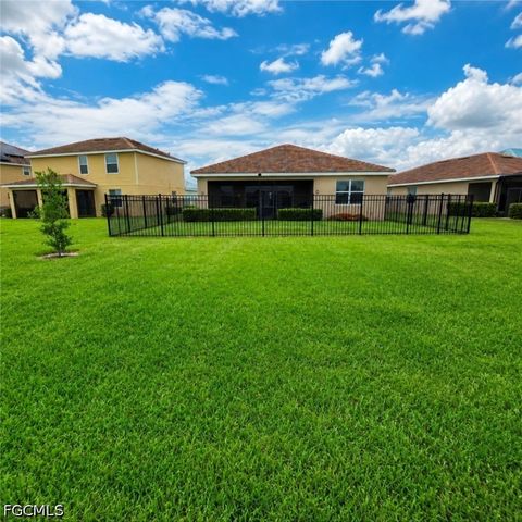 16141 Rosemallow LN, Alva, FL 33920