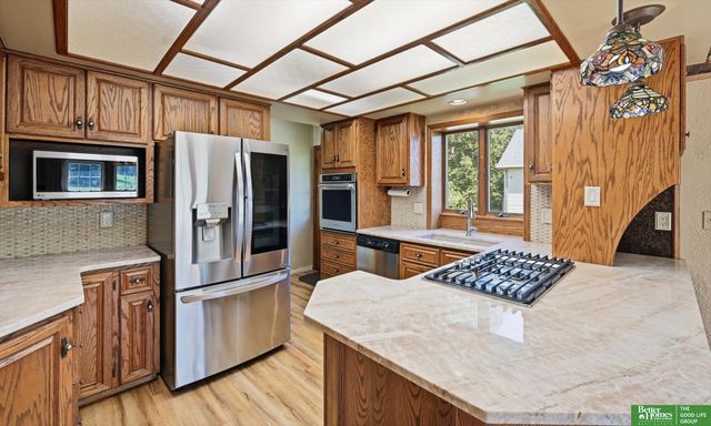 6524 Emmet Street, Omaha, NE 68104
