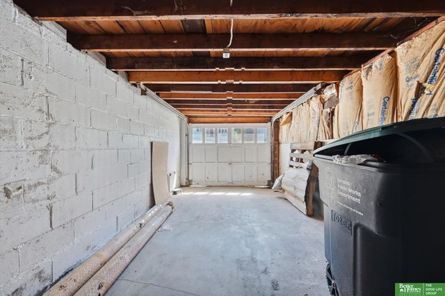 6524 Emmet Street, Omaha, NE 68104