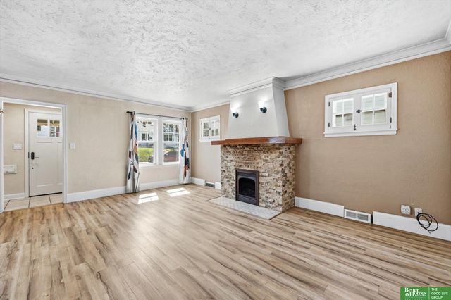 6524 Emmet Street, Omaha, NE 68104