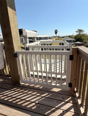 2023 County Road 201, Sargent, TX 77414