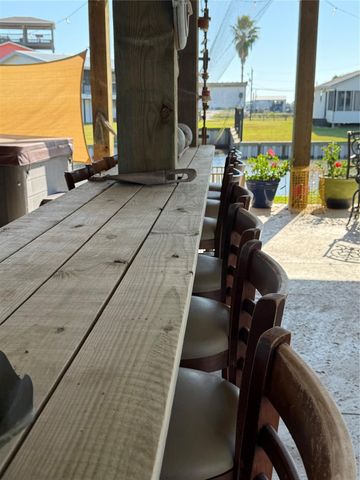 2023 County Road 201, Sargent, TX 77414