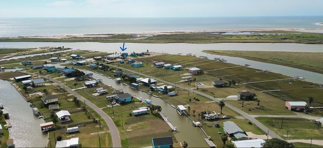 2023 County Road 201, Sargent, TX 77414