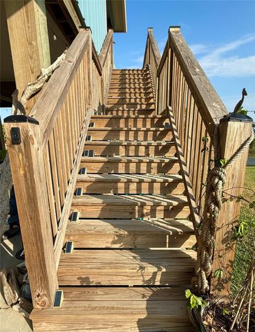 2023 County Road 201, Sargent, TX 77414