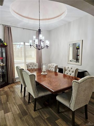 7105 N 4th Street, Mcallen, TX 78504